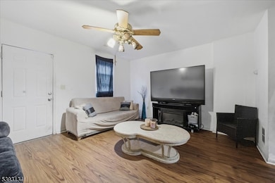 11 Cedar Aly, Phillipsburg, NJ 08865 - photo 4