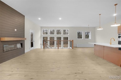 2413 Fiddlers Close Rd unit 110 STB, St. Johns Township, MO 63090 - photo 3