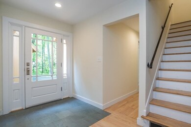 84 High Point Dr, Amherst, MA 01002 - photo 4