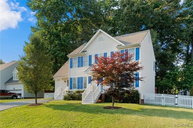 Move in ready! 1793 sqft with 3 bed, 2.5 bath.
