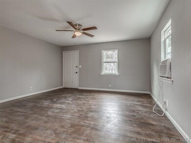 8901 N Cincinnati Ave, Sperry, OK 74073 - photo 4