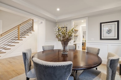 547 Webster St, Needham Heights, MA 02494 - photo 5