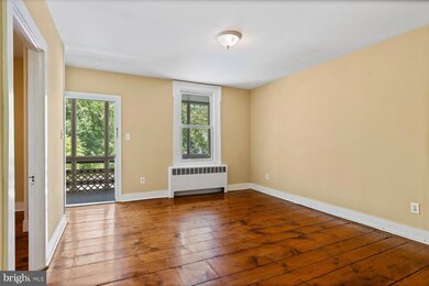 5 N Railroad Ave unit 2, Stockton, NJ 08559 - photo 2