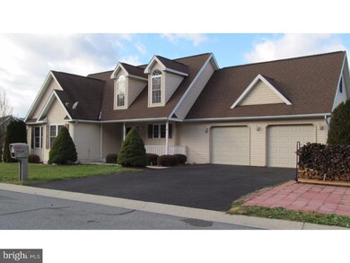 104 Chestnut Ridge Dr, Orwigsburg, PA 17961 - photo 2