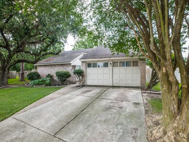 14002 Valley Grove Dr, Houston, TX 77066 - photo 3