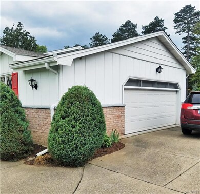 2.5 Attached Garage