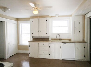 Country Kitchen
