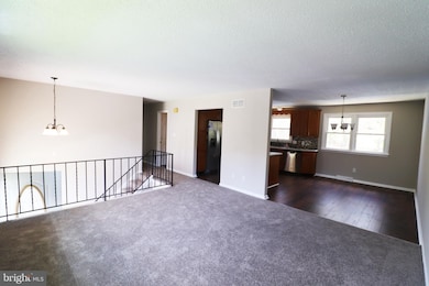 120 N Hunter Forge Rd, Newark, DE 19713 - photo 4