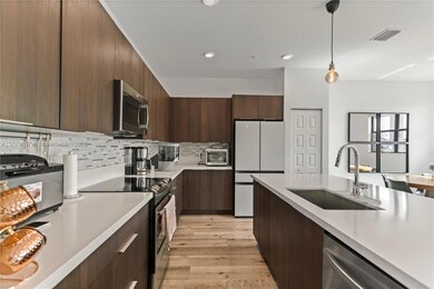 10467 NW 82nd St unit 1, Doral, FL 33178 - photo 4