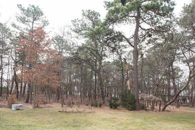 46 Auburn Ct, Whiting, NJ 08759 - photo 2