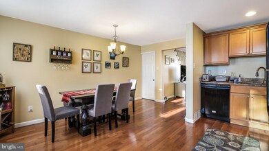 1044 Brookwood Ln, Glenolden, PA 19036 - photo 7