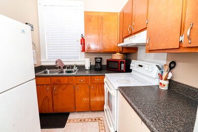 112 E Church St unit A-D, Americus, GA 31709 - photo 7