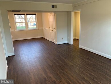 6626 Boulevard View unit A2, Alexandria, VA 22307 - photo 2