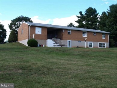 1550 Lakeside Rd, Pennsburg, PA 18073 - photo 4