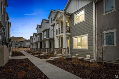 15091 S Reins Way, Bluffdale, UT 84065 - photo 2