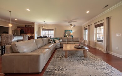 224 Silver Creek Loop MLS-16