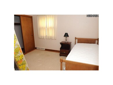 10 Garfield Ave, New Concord, OH 43762 - photo 4