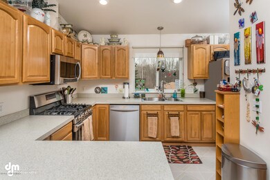 4201 Grape Place Anchorage AK-large-008-