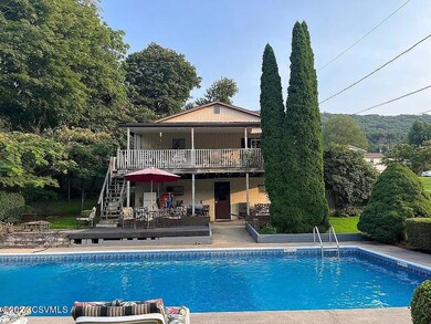 122 A St, Coal Township, PA 17866 - photo 2