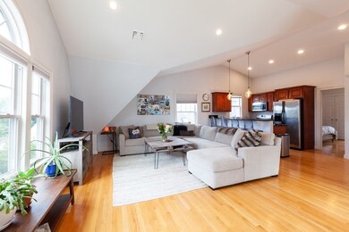 17 Gaston St unit 3, Dorchester, MA 02121 - photo 3