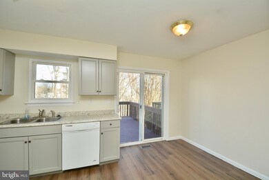 15372 Gunsmith Terrace, Woodbridge, VA 22191 - photo 4