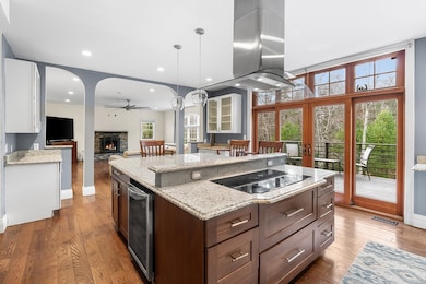 676 Franklin St, Duxbury, MA 02332 - photo 4