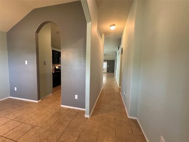 8515 Gander Bayshore Ln, Houston, TX 77040 - photo 5