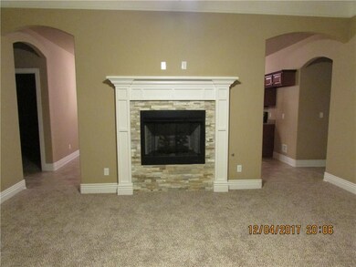 481 Sundowner Ranch Ave, Prairie Grove, AR 72753 - photo 2