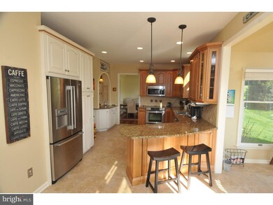 5435 Grandview Ln, Doylestown, PA 18902 - photo 5