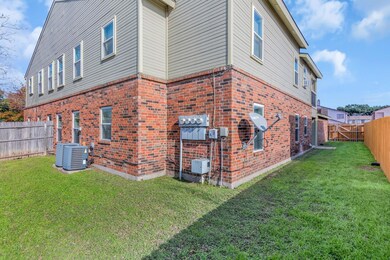 5033 Winder Ct unit A, North Richland Hills, TX 76180 - photo 3