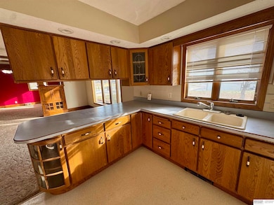 210 Pawnee St, Burchard, NE 68323 - photo 6