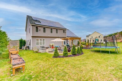 128 Mohawk Path unit 128, Holliston, MA 01746 - photo 2