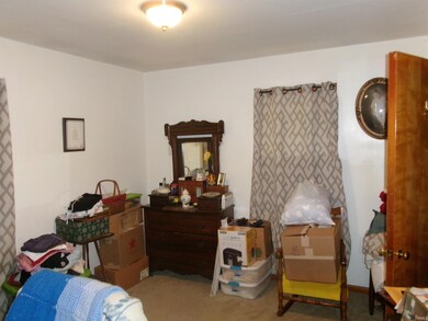 822 Harrison St, Covington, IN 47932 - photo 5