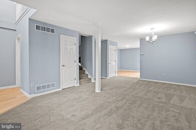 1504 Coventry Pointe Ln, Pottstown, PA 19465 - photo 6