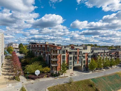01 - 129 Walnut St Unit 432 - Aerials