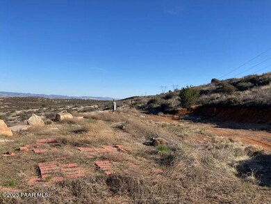 17171 E Cardinal Ln, Dewey-Humboldt, AZ 86327 - photo 7