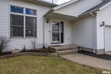 3321 W 66th St, Davenport, IA 52806 - photo 2
