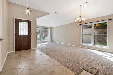 8623 Greenleaf Lake Dr, Houston, TX 77095 - photo 6