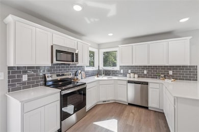 445 Napoli Ave, West Des Moines, IA 50266 - photo 3