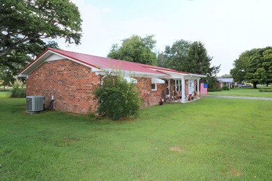 170 Lou Ellen Dr, Manchester, TN 37355 - photo 3