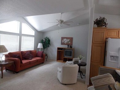 2147 s woods interior 001