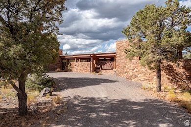 2277 E Broken Branch West Dr unit 28, Boulder, UT 84716 - photo 2