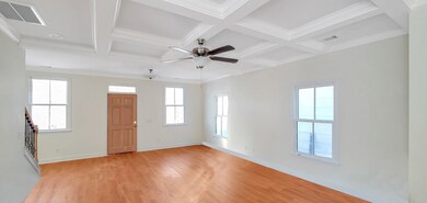 501 E 34th St, Savannah, GA 31401 - photo 5