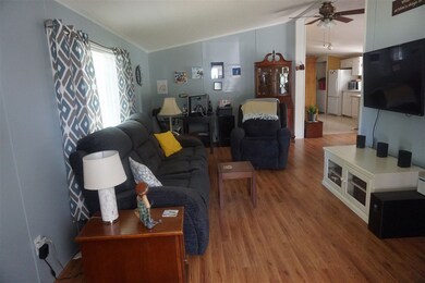 7 Brenda St, Nashua, NH 03062 - photo 5