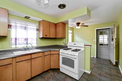 6436 N Washtenaw Ave, Chicago, IL 60645 - photo 6