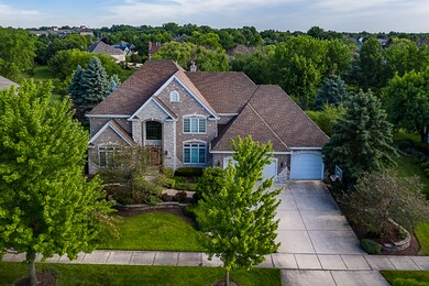 1919 Wicklow Rd, Naperville, IL 60564 - photo 2