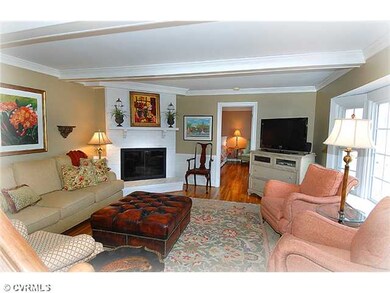 Den/Family/Great Room - Inviting Family Room with 