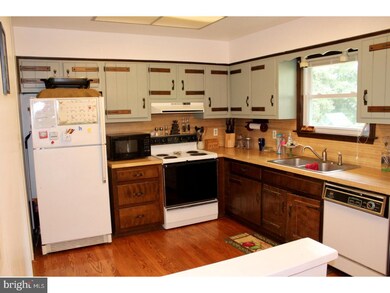 6832 Mill Creek Rd, Slatington, PA 18080 - photo 6