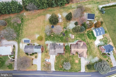 193 Dew Drop Rd, York, PA 17402 - photo 7