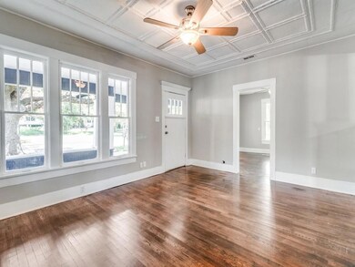 1210 W Woodard St, Denison, TX 75020 - photo 6